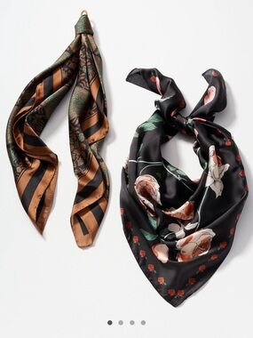 New in package scarves.
